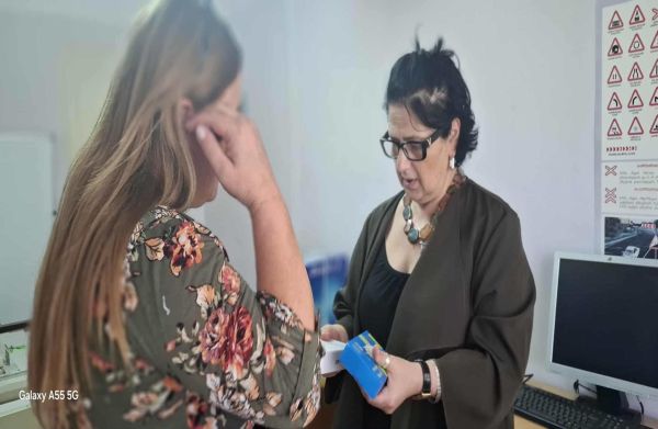 Для улучшения коммуникации и информированности