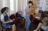 Психо-реабилитация украинцев в августе